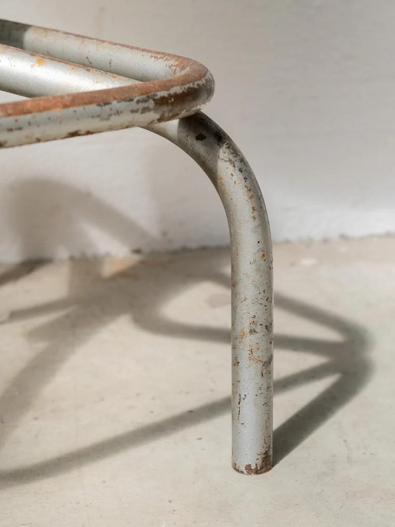 Axel, le tabouret d'atelier en métal et bois N°729