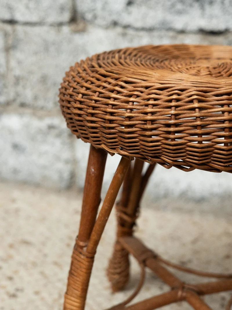 Regis, le tabouret en rotin N°1499