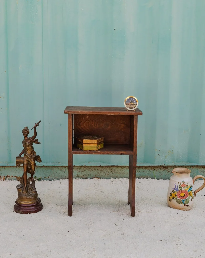 Odile, la table de chevet en bois N°1502