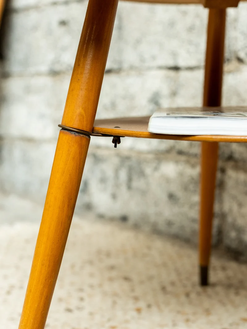 Donna, la table basse aux motifs triangulaires N°1117