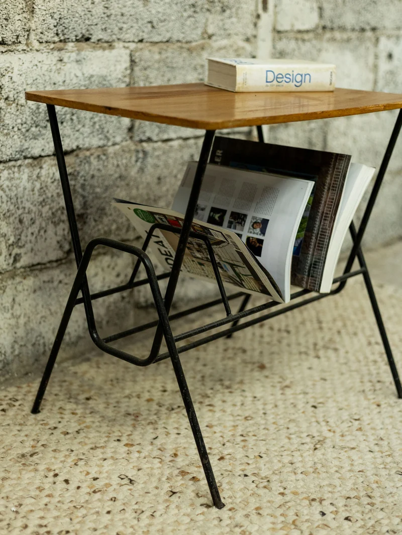 Marius, le porte-revues avec tablette bois N°270
