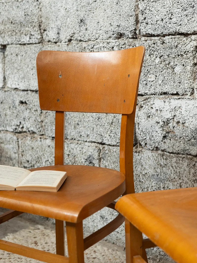 Alma, la paire de chaises esprit Thonet N°1826