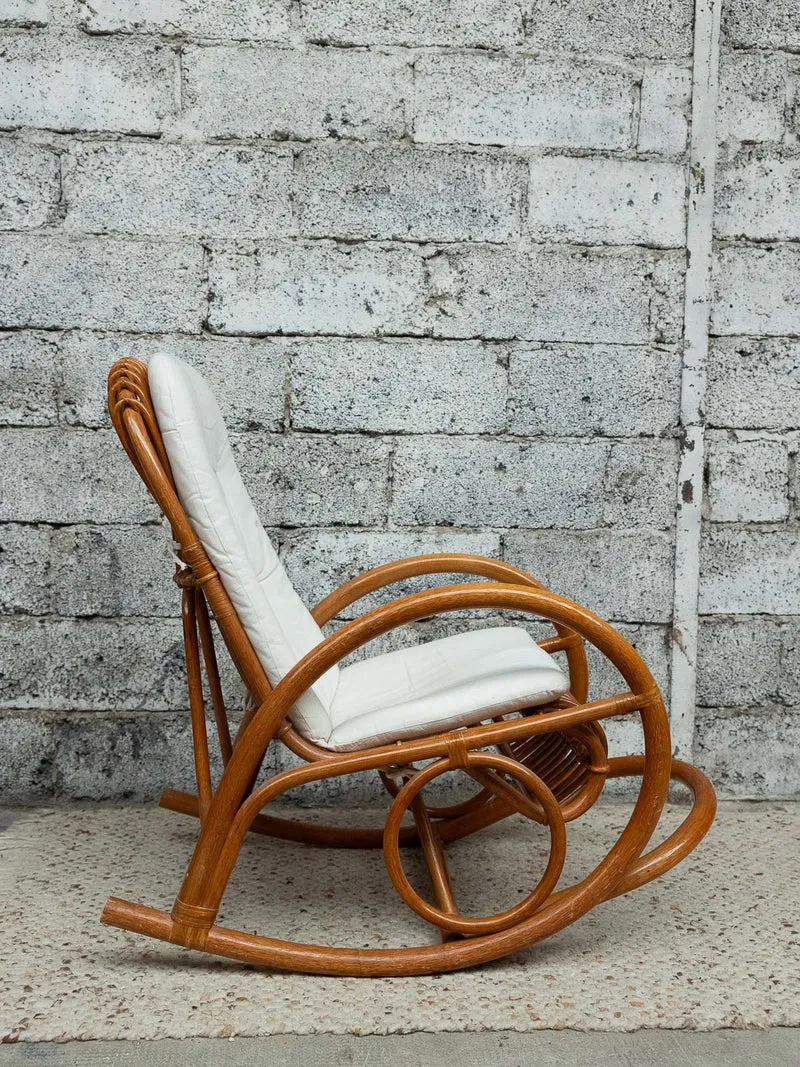 Alibert, le superbe rocking-chair N°96