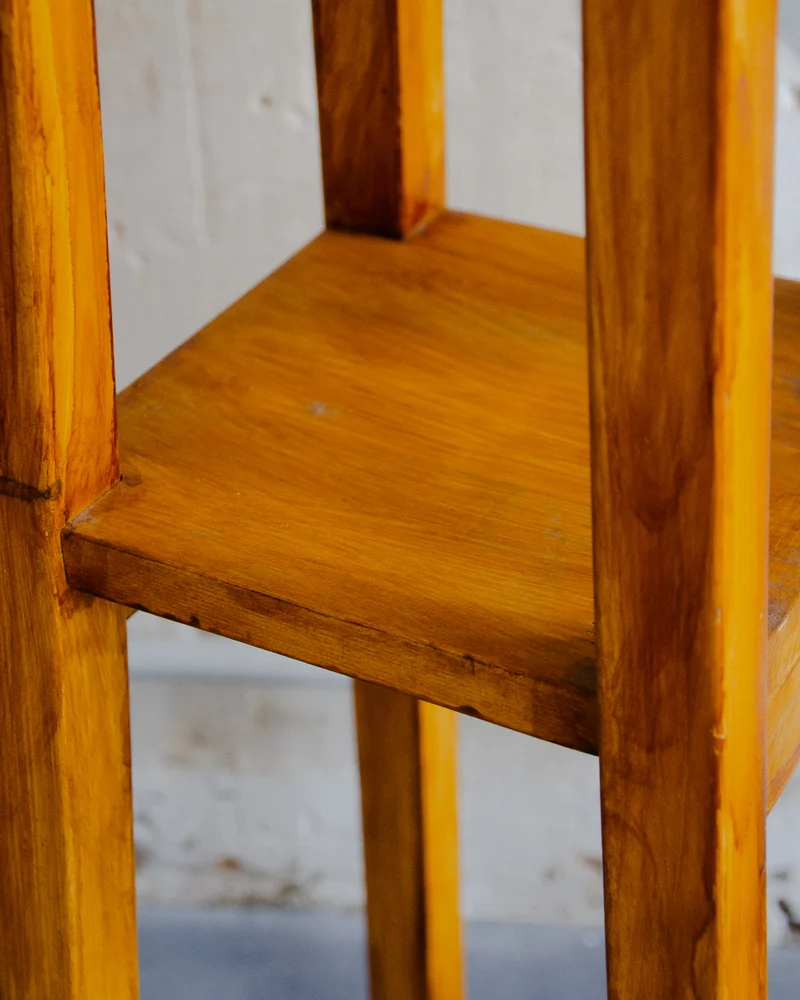 Ariel, le porte-plante en bois clair N°506
