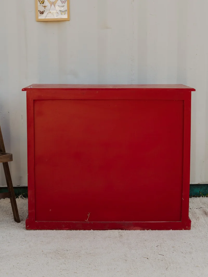 Gilbert, le buffet en bois rouge N°1758