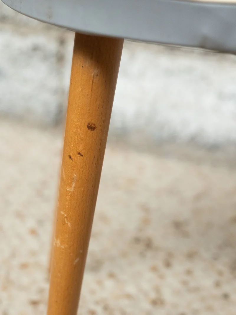 Axel, le tabouret à l'assise en skaï N°726