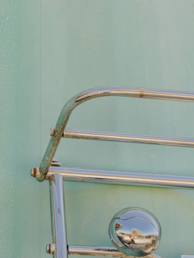 Max, le grand porte-manteau chromé N°431
