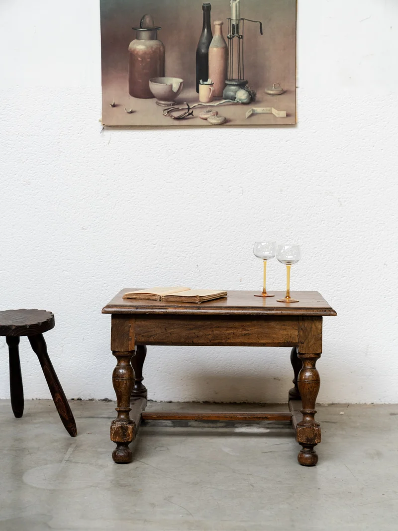 Léonie, la petite table basse d'appoint en bois N°1118