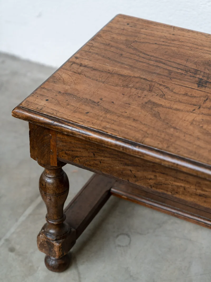 Léonie, la petite table basse d'appoint en bois N°1118
