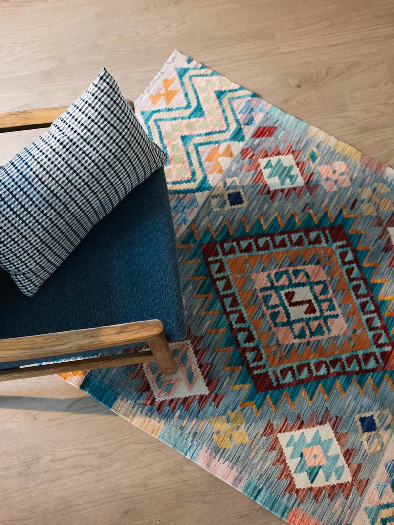 Eddy, le tapis kilim N°374