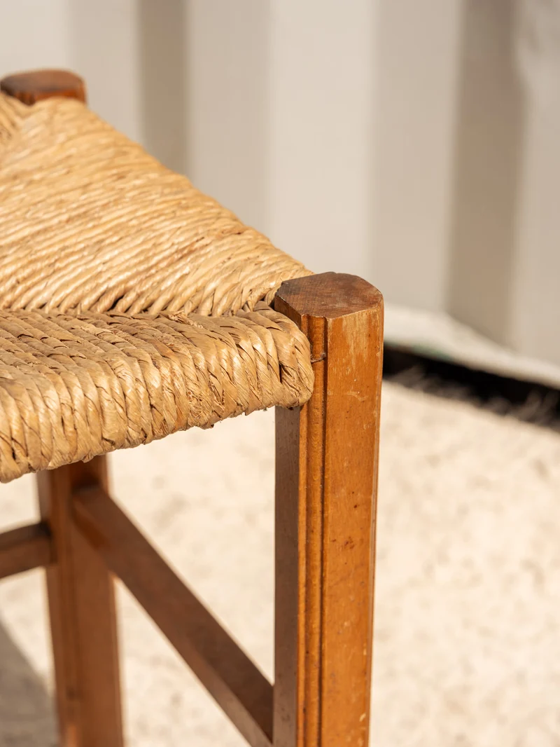 Regis, le tabouret en paille et bois N°1495