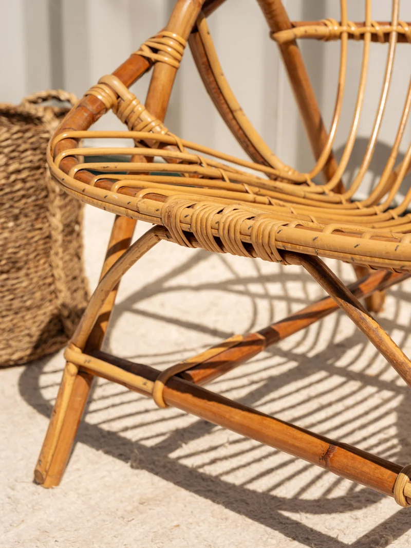 Ernest, le fauteuil corbeille en rotin N°1516