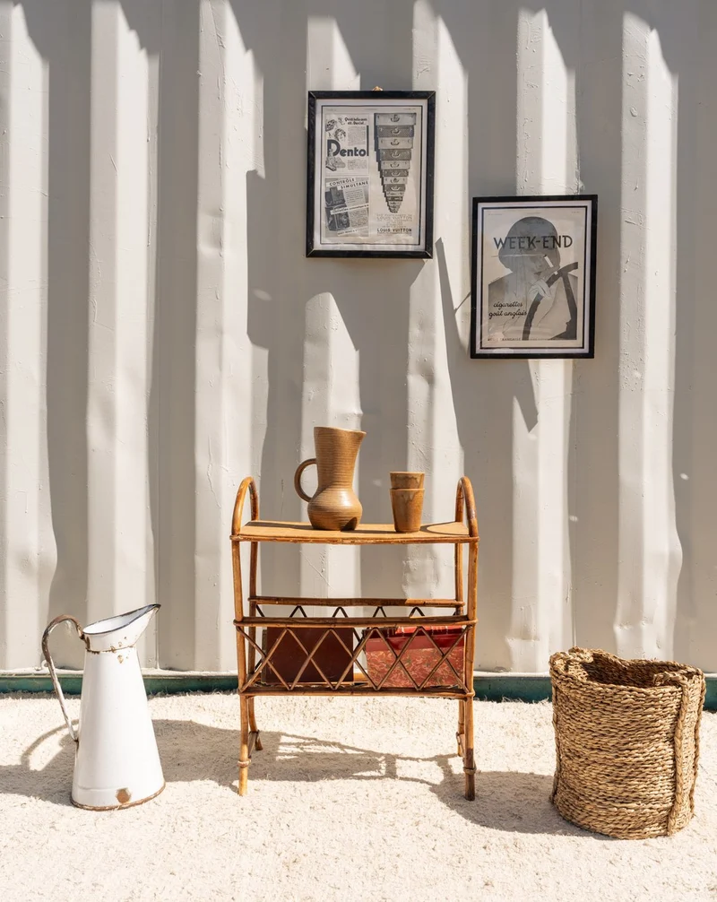 Francine, la table d'appoint en rotin N°1451