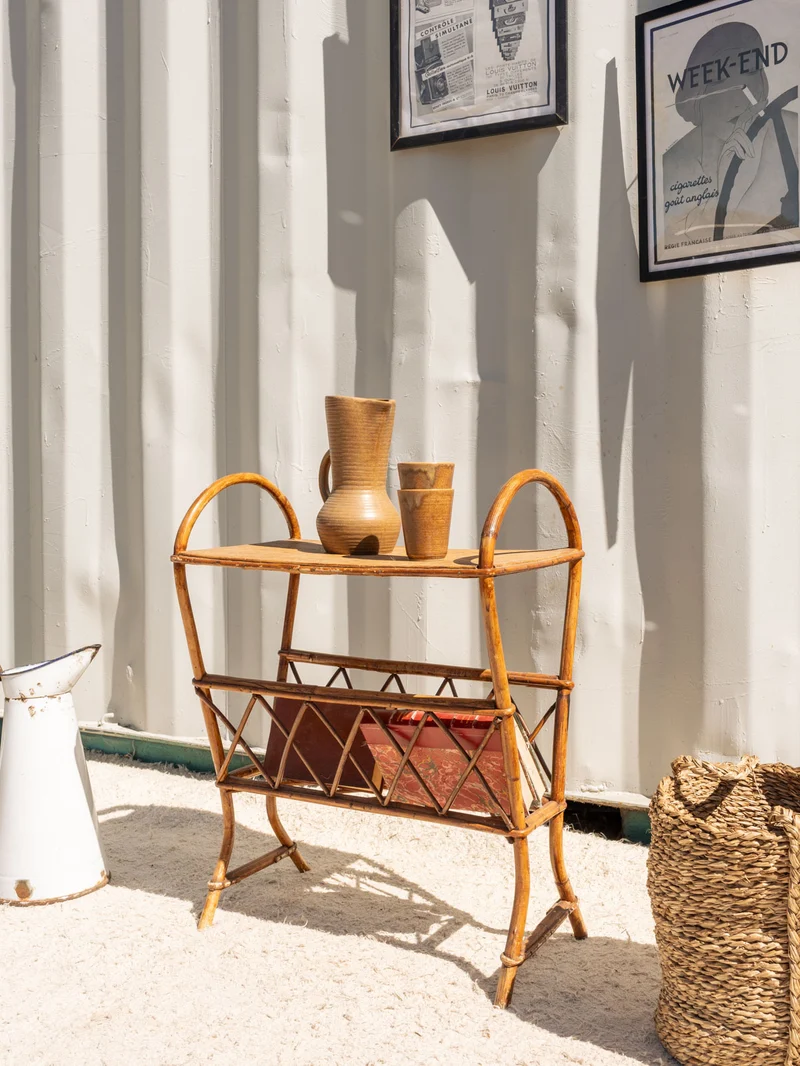 Francine, la table d'appoint en rotin N°1451