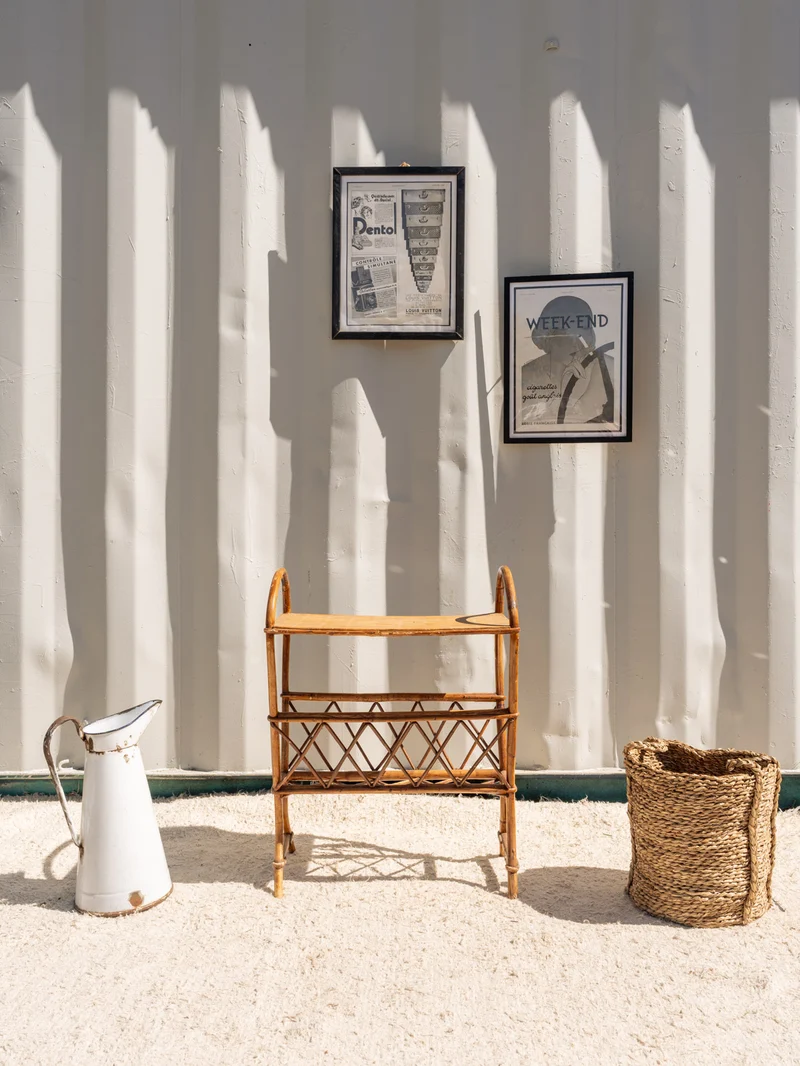 Francine, la table d'appoint en rotin N°1451