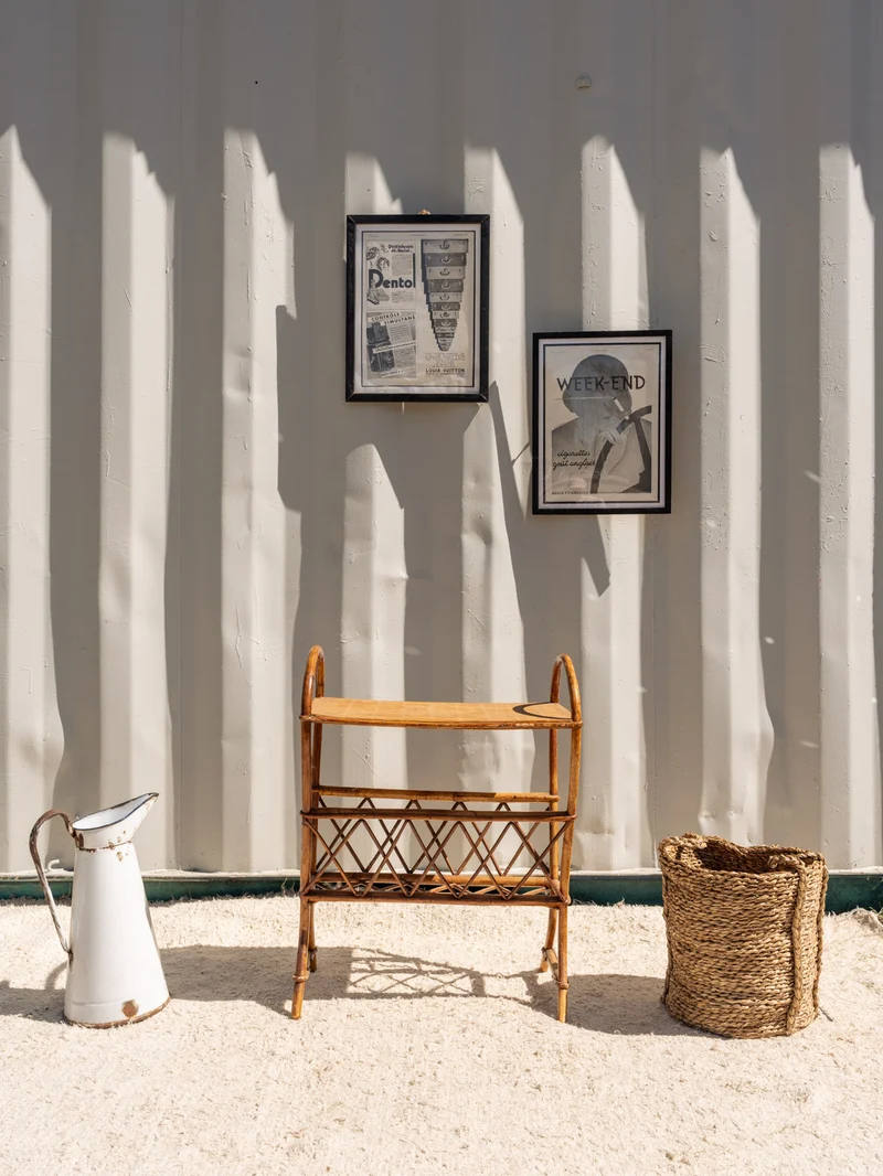Francine, la table d'appoint en rotin N°1451