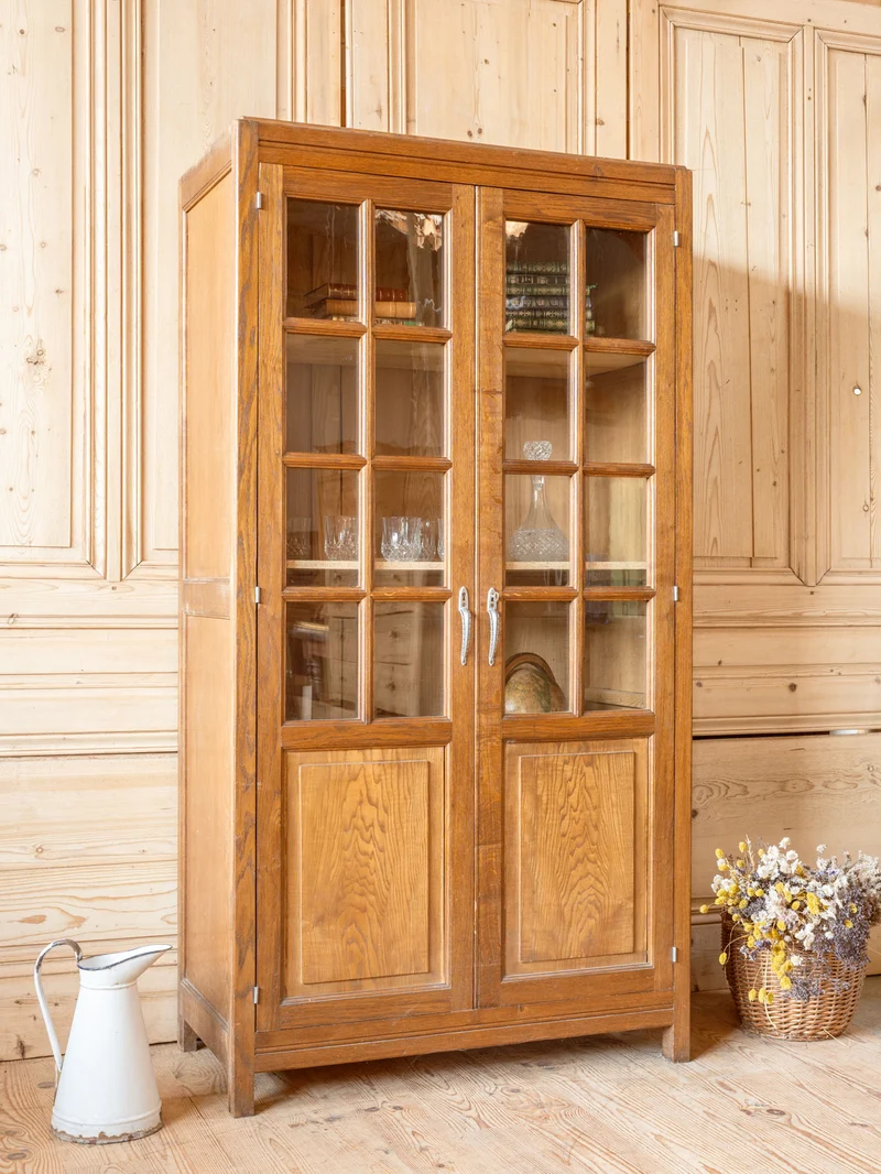 Victoria, la vitrine en chêne N°1306