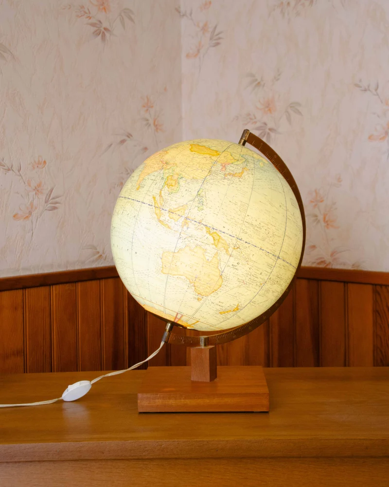 Julia, la lampe Globe vintage N°998