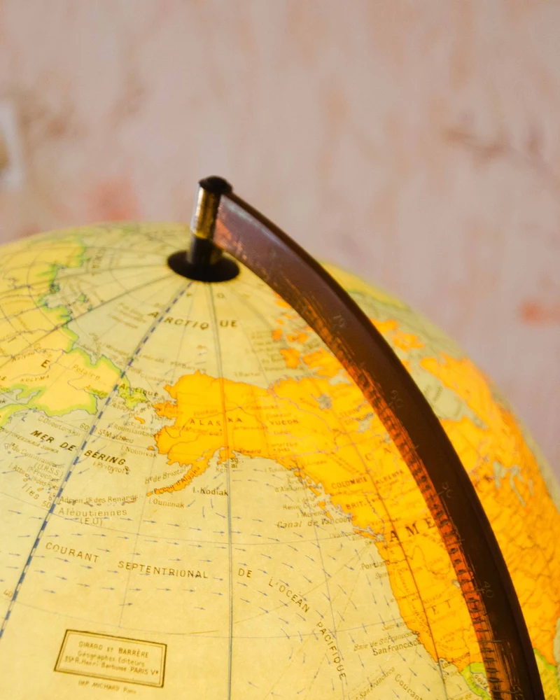 Julia, la lampe Globe vintage N°998