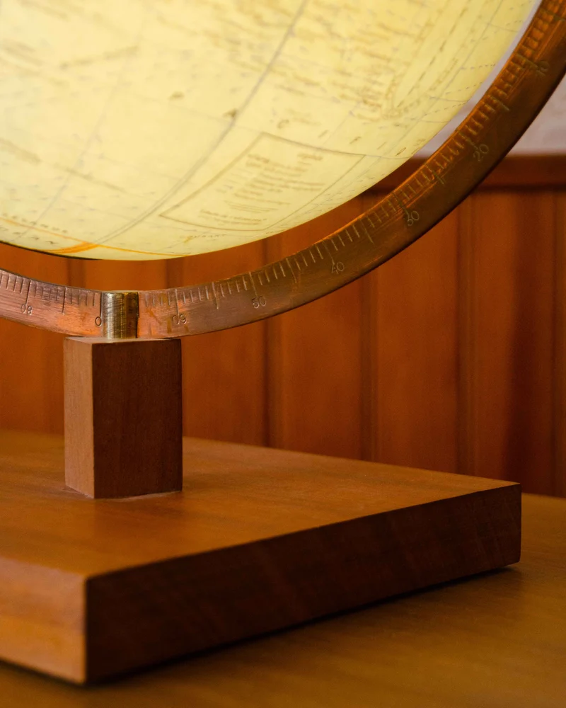 Julia, la lampe Globe vintage N°998