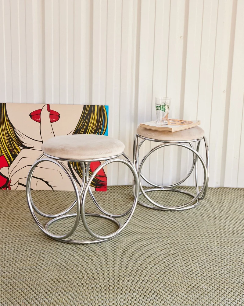 Axel, la paire de tabourets en chrome N°716