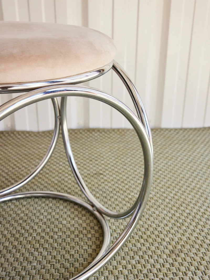 Axel, la paire de tabourets en chrome N°716