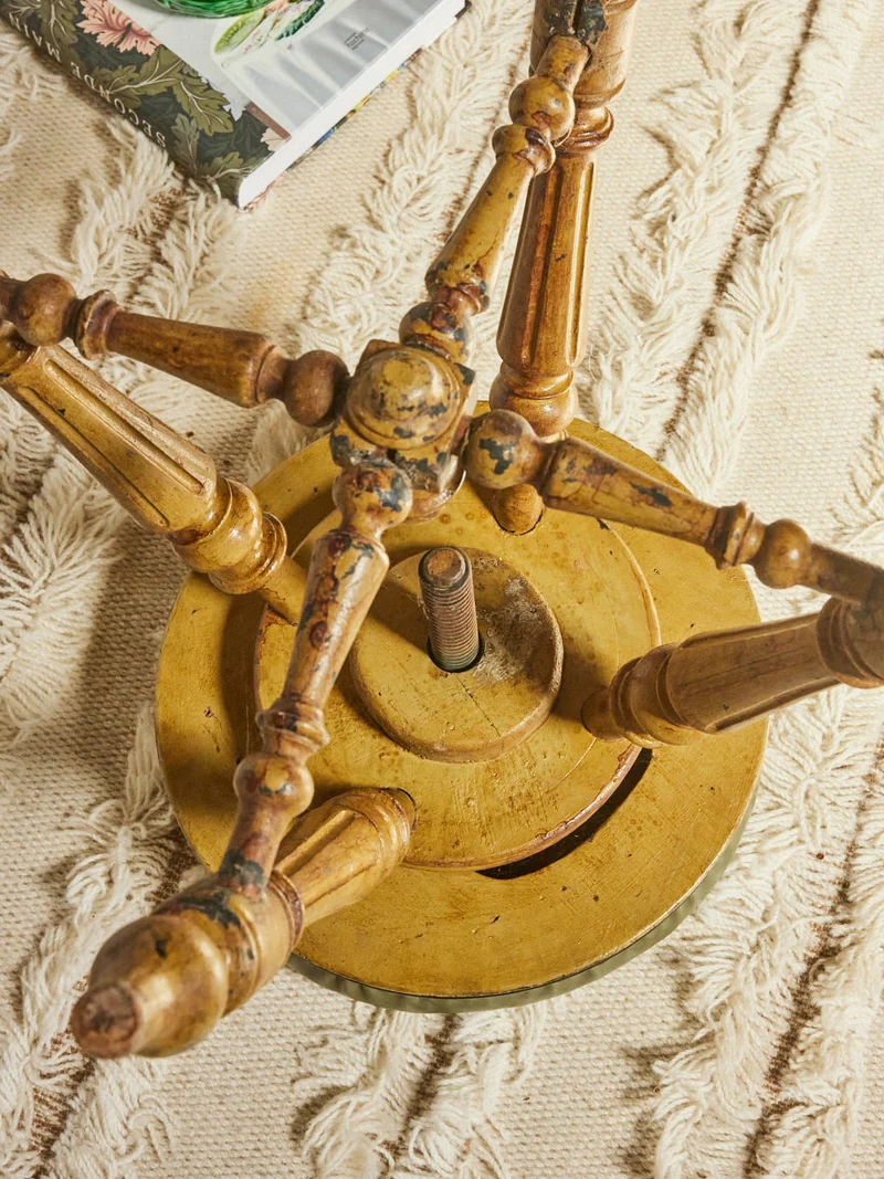 Regis, le tabouret de piano en cuir N°1421