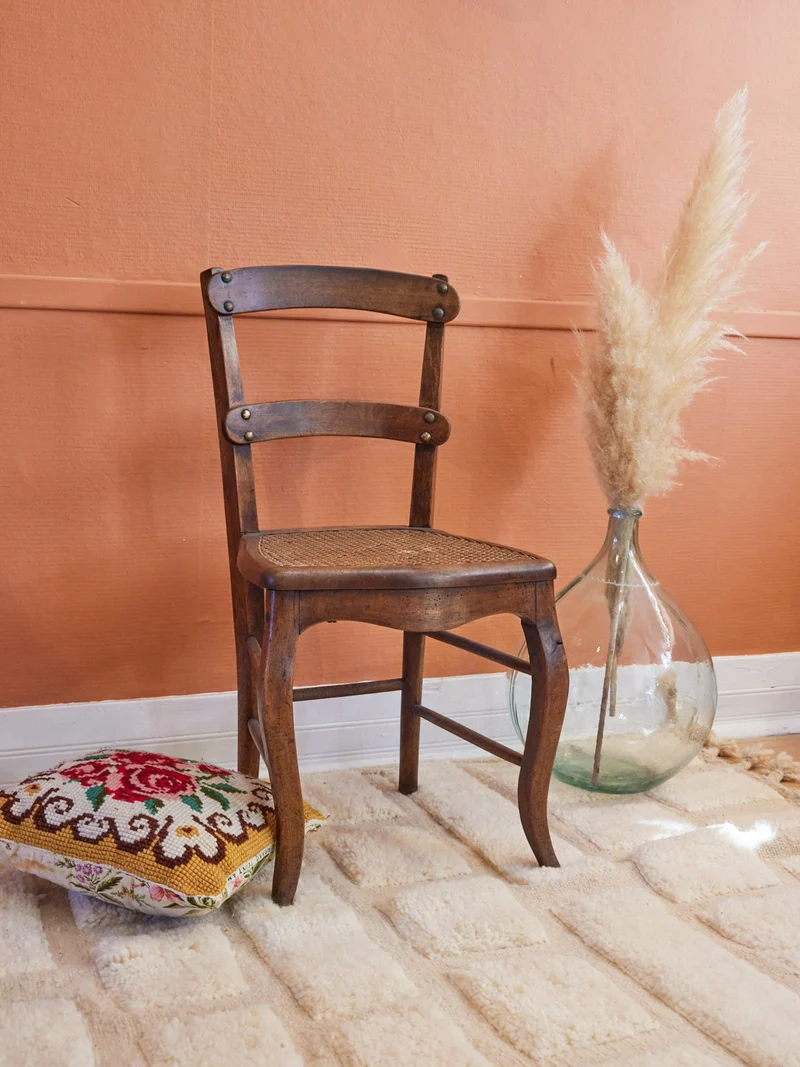 Claude, la chaise campagne en bois massif N°1088