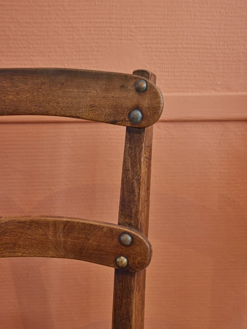 Claude, la chaise campagne en bois massif N°1088