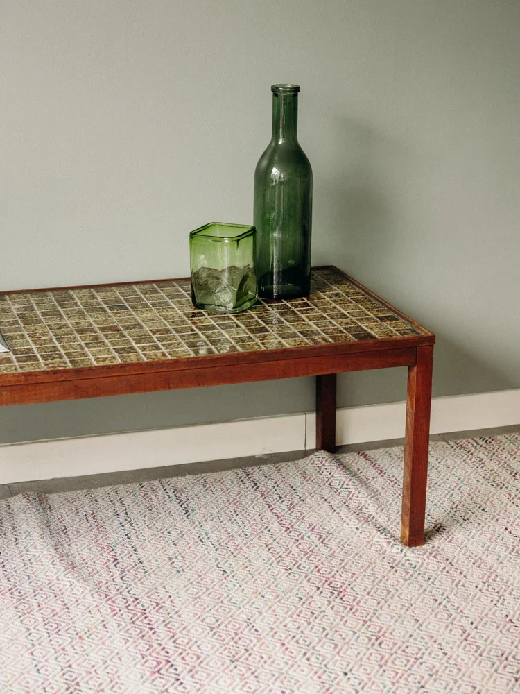Donna, la table basse en céramique N°850