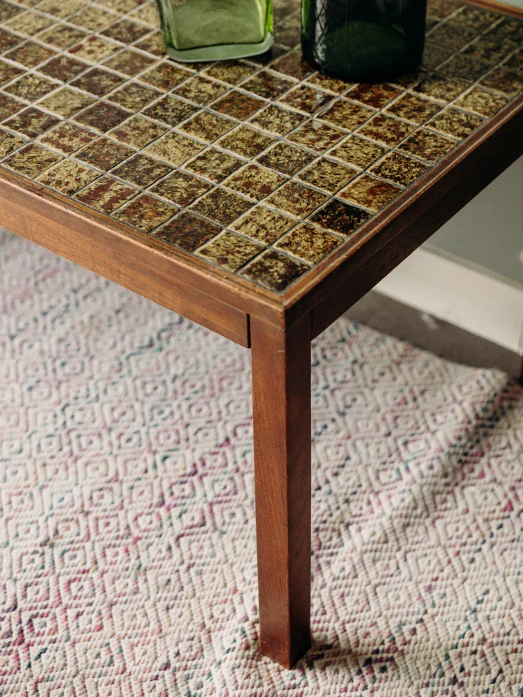 Donna, la table basse en céramique N°850