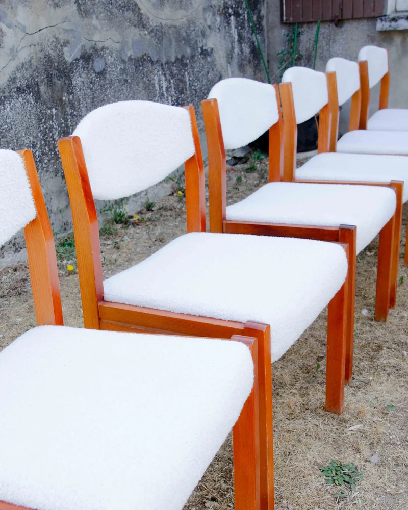 Alma, le lot de 6 chaises en bois et tissu bouclette N°1763
