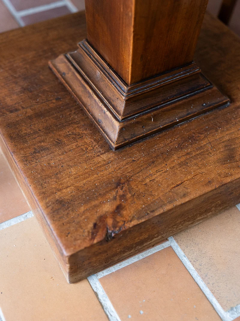 Romy, l'imposante table à manger N°1465