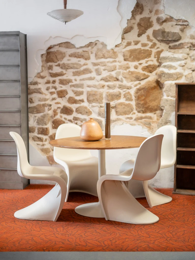 Romy, la table à manger en bois N°391