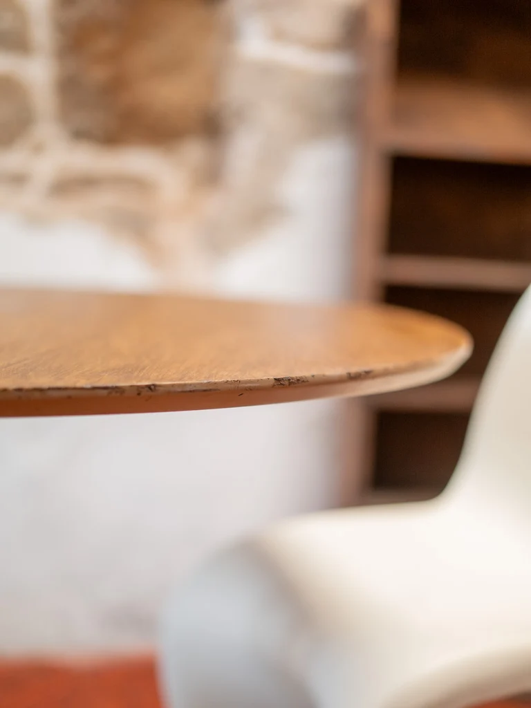 Romy, la table à manger en bois N°391