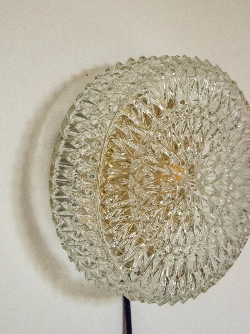 Suzette, l'applique ronde texturée en verre N°161
