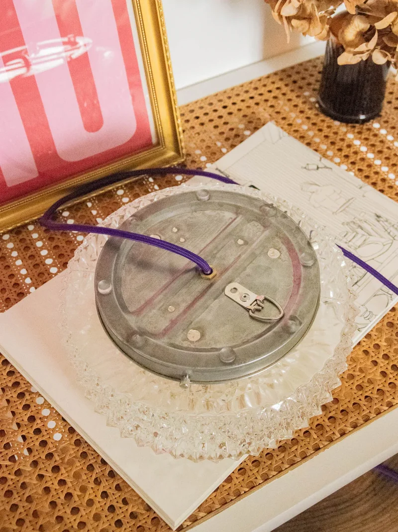 Suzette, l'applique ronde texturée en verre N°161