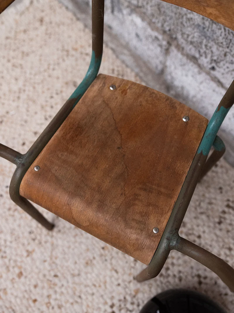 Alma, la chaise d'école N°1776