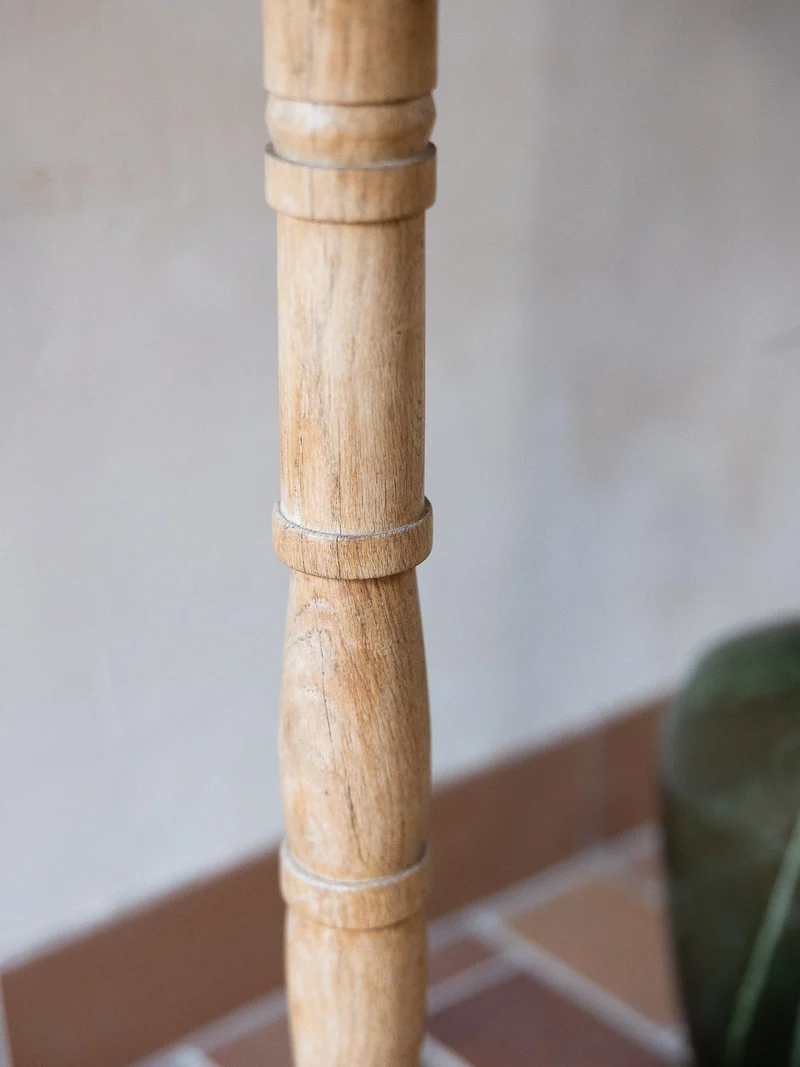 Francine, la sellette en bois N°1447