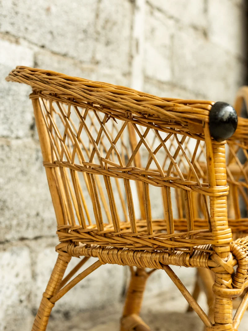 Ernestine, la chaise pour enfant en rotin N°1319