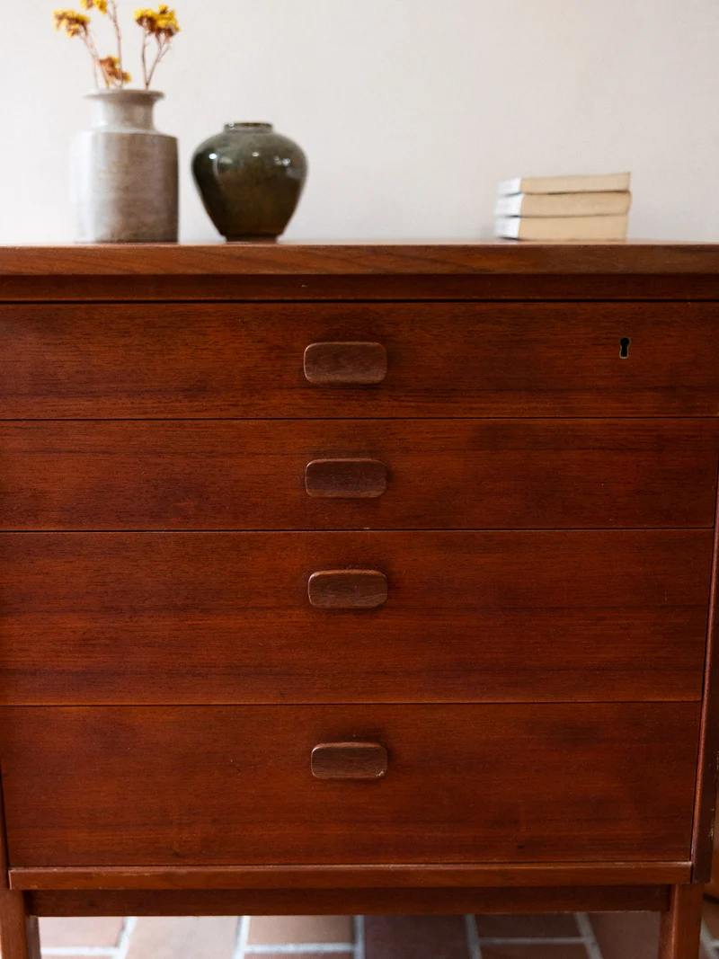 Olga, la petite commode bois N°1059