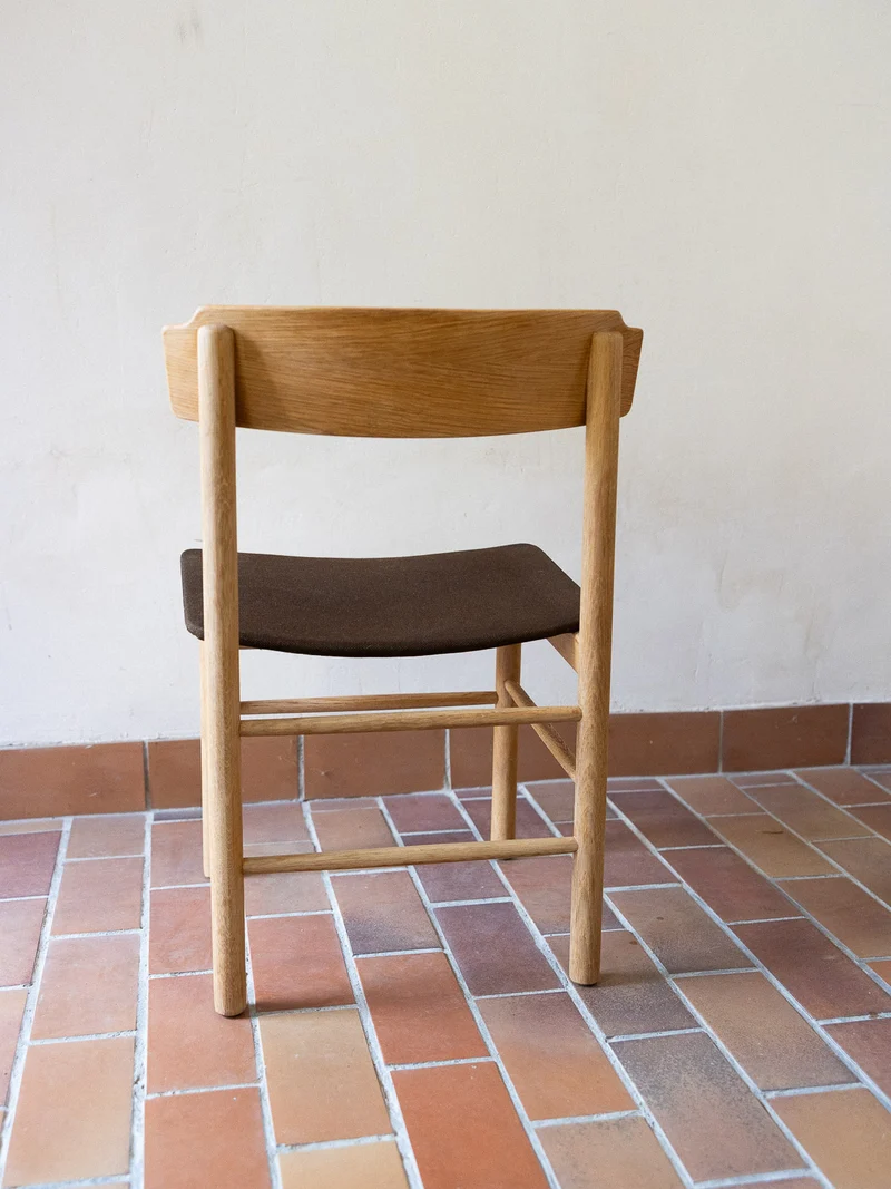 Alma, la paire de chaises Magnus Olesen N°1796