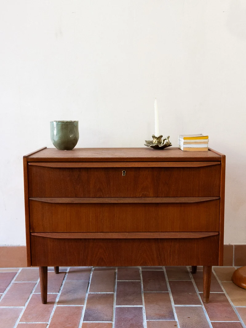 Olga, la commode contemporaine en bois N°1057