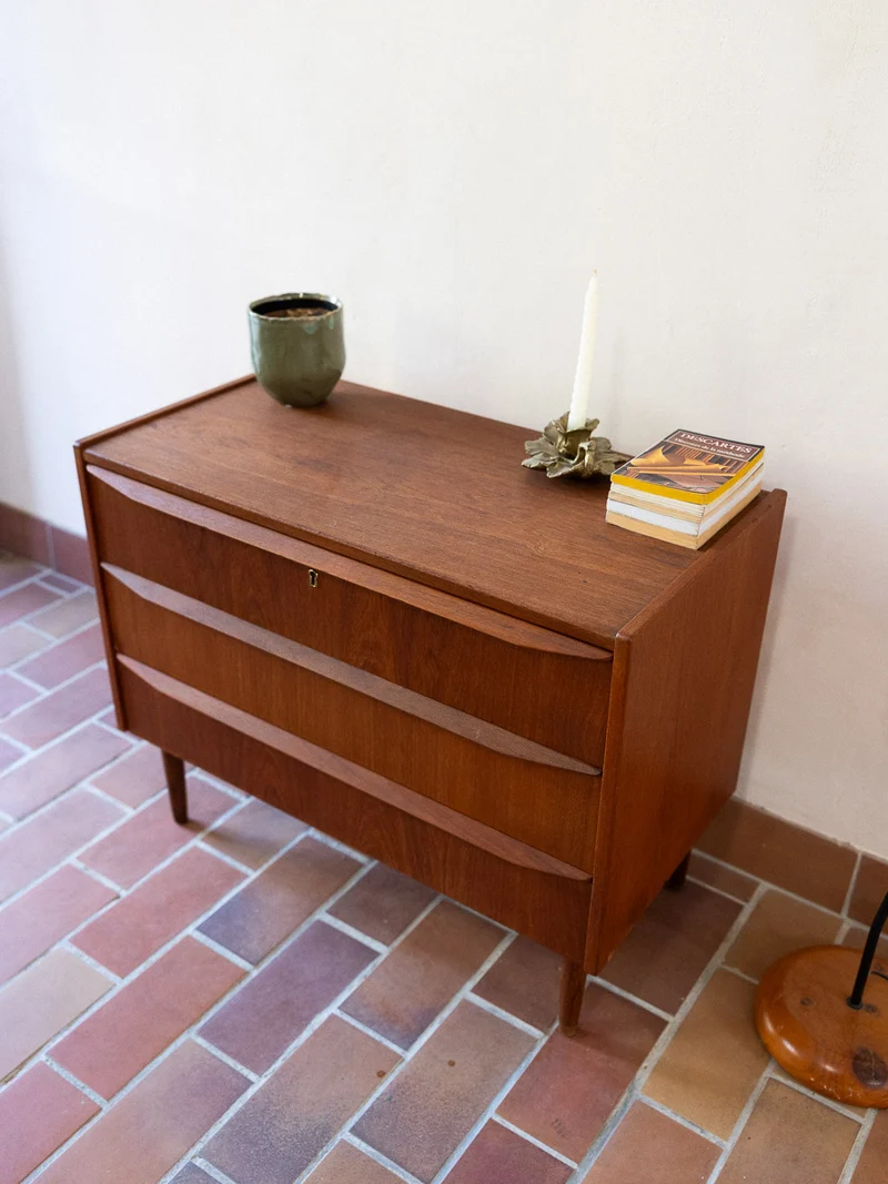 Olga, la commode contemporaine en bois N°1057