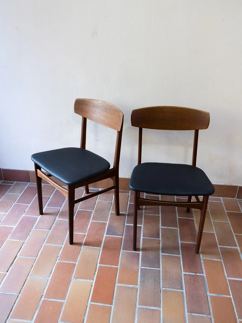Alma, l'élégante paire de chaises N°1797