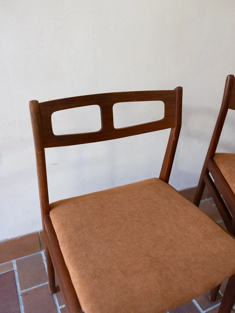 Alma, la paire de chaises aux jolis dossiers N°1798