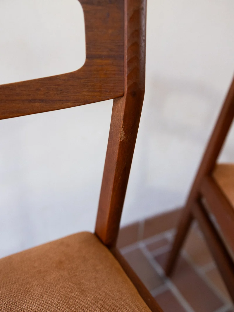 Alma, la paire de chaises aux jolis dossiers N°1798