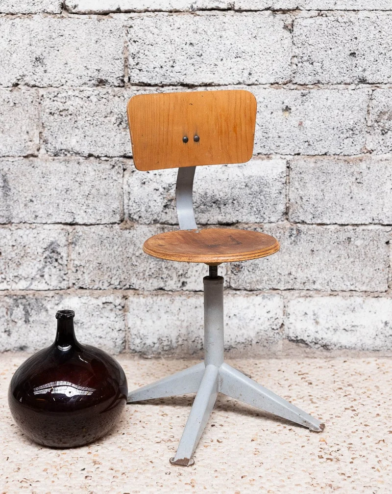 Alma, la chaise industrielle N°1777