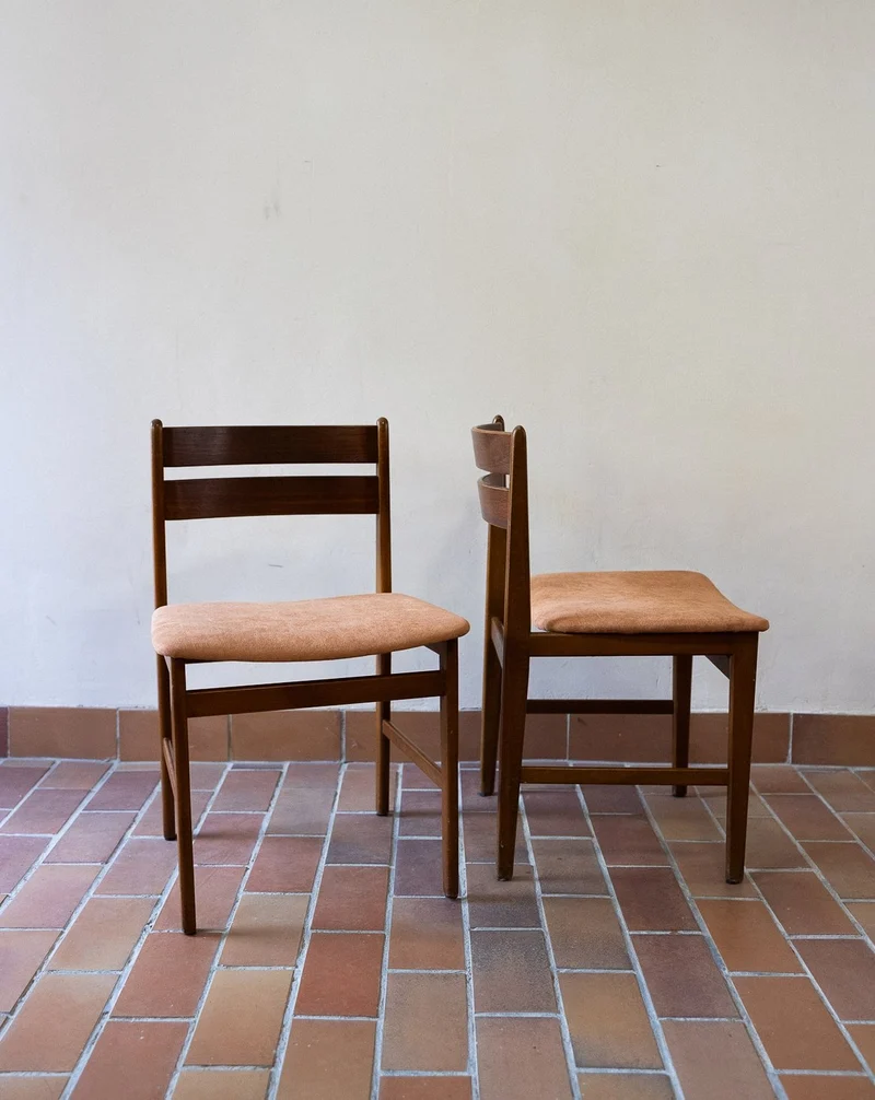 Alma, la paire de chaises au tissu corail N°1794
