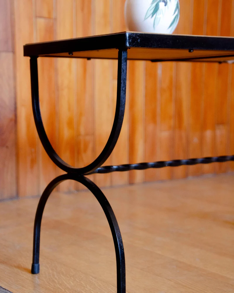 Francine, la table d'appoint en chêne N°1440
